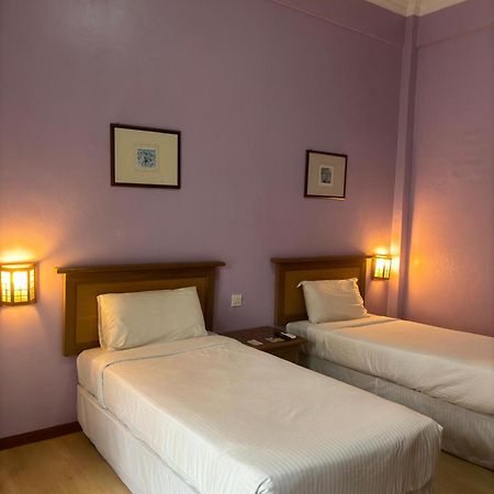 Hotel Uitm Dungun Batu Lima Buitenkant foto