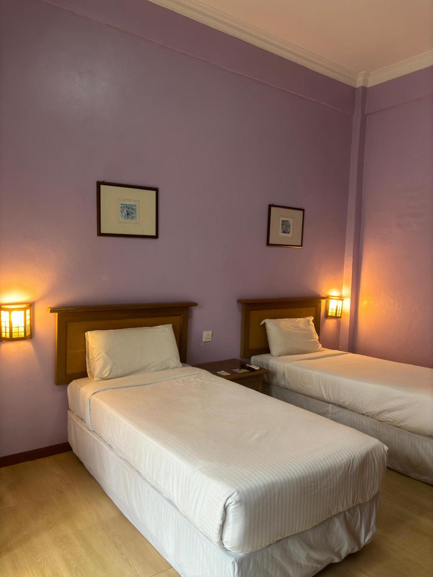 Hotel Uitm Dungun Batu Lima Buitenkant foto