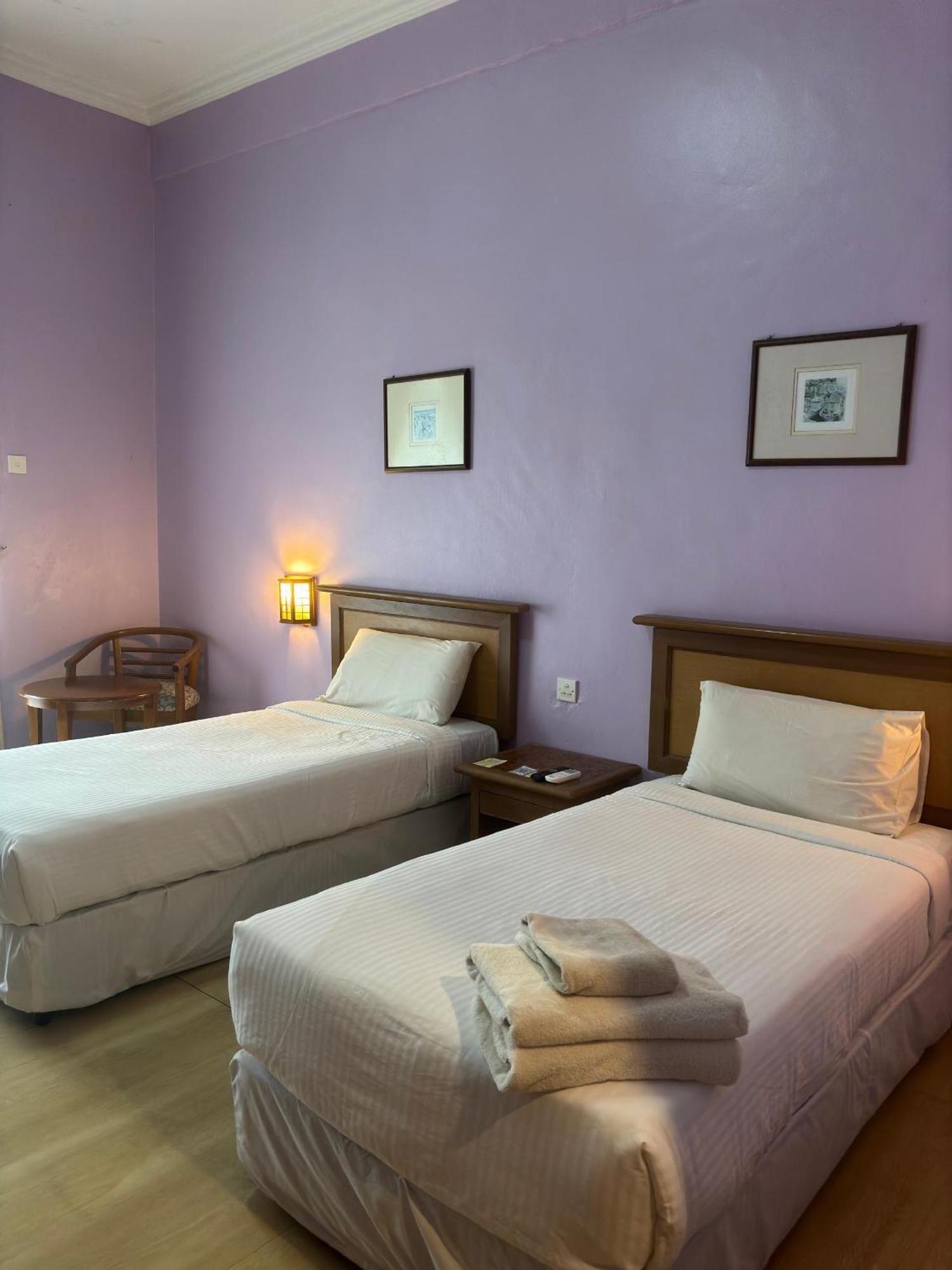 Hotel Uitm Dungun Batu Lima Buitenkant foto